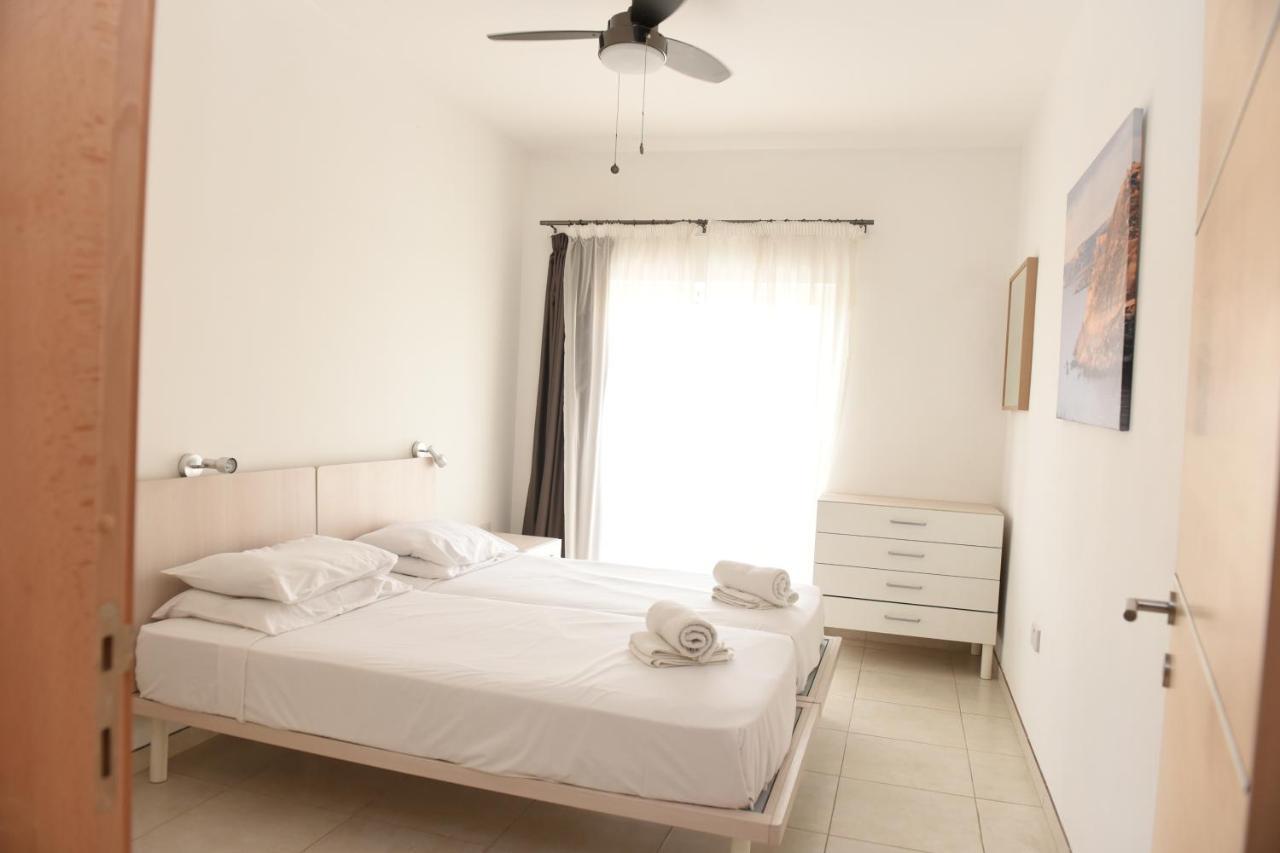 Hortensia 2 Bedroom Apartment 세인트폴스베이 외부 사진